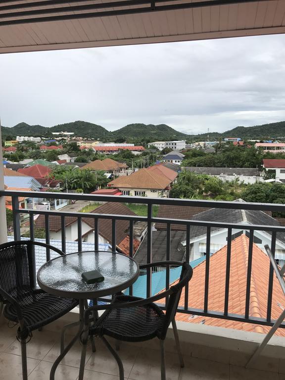 Baan Pak I-Un Hua Hin Hotel Exterior photo
